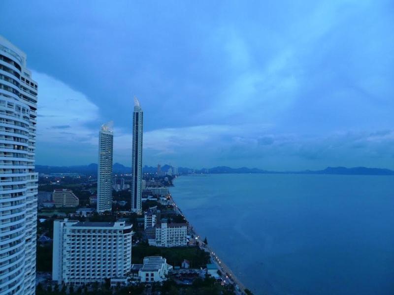 The Ralaxing Room At Lumpini Park Beach Jomtien Condo باتايا المظهر الخارجي الصورة